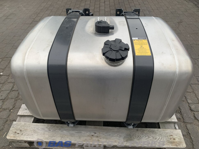 Mercedes-Benz Brandstoftank Mercedes 290 Liter A 960 470 00 04 - Kütusepaak - Veoauto: pilt 1 Mercedes-Benz Brandstoftank Mercedes 290 Liter A 960 470 00 04 - Kütusepaak - Veoauto: pilt 1