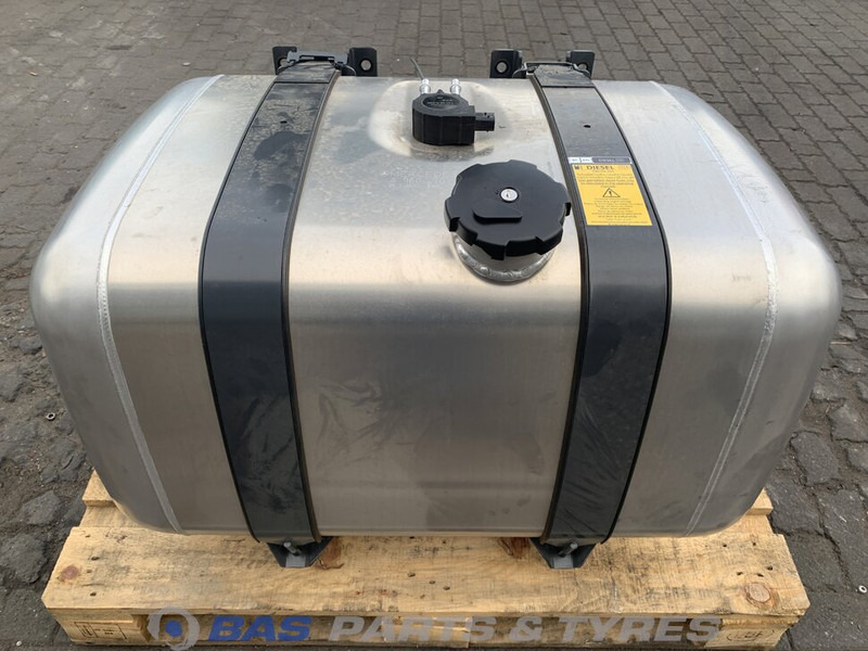 Mercedes-Benz Brandstoftank Mercedes 290 Liter A 960 470 00 04 - Kütusepaak - Veoauto: pilt 1 Mercedes-Benz Brandstoftank Mercedes 290 Liter A 960 470 00 04 - Kütusepaak - Veoauto: pilt 1
