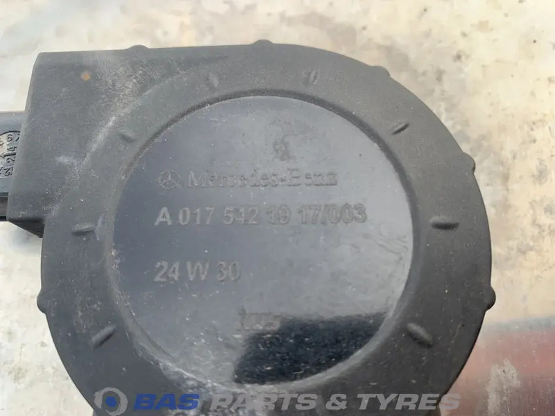 Mercedes-Benz Brandstoftank Mercedes 290 Liter A 960 470 00 04 - Kütusepaak - Veoauto: pilt 5 Mercedes-Benz Brandstoftank Mercedes 290 Liter A 960 470 00 04 - Kütusepaak - Veoauto: pilt 5