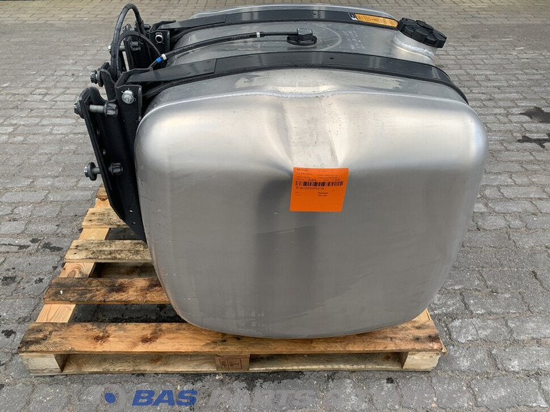 Mercedes-Benz Brandstoftank Mercedes 360 Liter A 960 470 51 04 - Kütusepaak - Veoauto: pilt 4 Mercedes-Benz Brandstoftank Mercedes 360 Liter A 960 470 51 04 - Kütusepaak - Veoauto: pilt 4