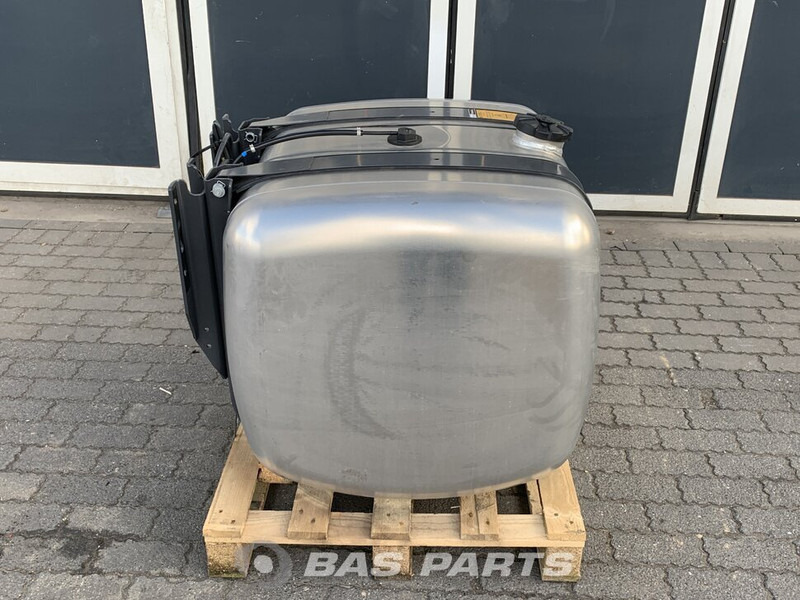 Mercedes-Benz Brandstoftank Mercedes 360 Liter A 960 470 51 04 - Kütusepaak - Veoauto: pilt 4 Mercedes-Benz Brandstoftank Mercedes 360 Liter A 960 470 51 04 - Kütusepaak - Veoauto: pilt 4