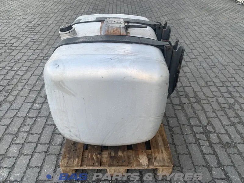 Mercedes-Benz Brandstoftank Mercedes 430 Liter A 960 475 27 03 - Kütusepaak - Veoauto: pilt 2 Mercedes-Benz Brandstoftank Mercedes 430 Liter A 960 475 27 03 - Kütusepaak - Veoauto: pilt 2