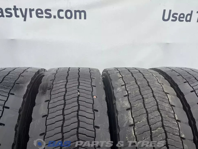 Michelin Remix Michelin Remix 315/70R22.5 X Multi D 154/150 M+S 3PMSF gebruikte set - Rehv - Veoauto: pilt 2 Michelin Remix Michelin Remix 315/70R22.5 X Multi D 154/150 M+S 3PMSF gebruikte set - Rehv - Veoauto: pilt 2