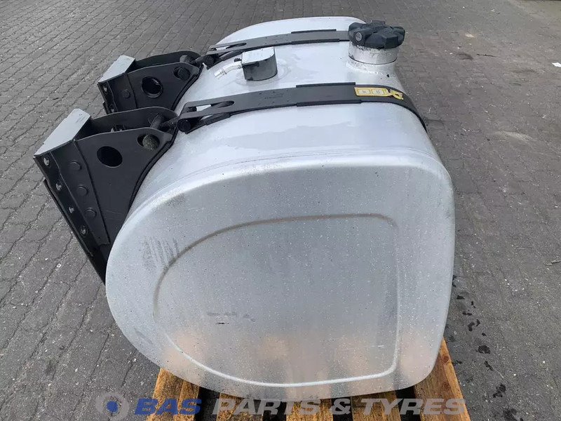 Renault Brandstoftank Renault 330 Liter G0803 - Kütusepaak - Veoauto: pilt 4 Renault Brandstoftank Renault 330 Liter G0803 - Kütusepaak - Veoauto: pilt 4