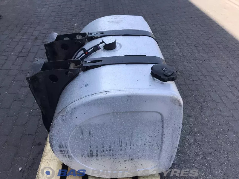 Renault Brandstoftank Renault 405 Liter G0000117 - Kütusepaak - Veoauto: pilt 4 Renault Brandstoftank Renault 405 Liter G0000117 - Kütusepaak - Veoauto: pilt 4