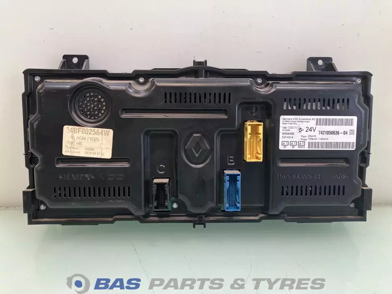 Renault Premium Euro 4-5 Instrumentenpaneel Renault 7421050636 - Armatuurlaud - Veoauto: pilt 2 Renault Premium Euro 4-5 Instrumentenpaneel Renault 7421050636 - Armatuurlaud - Veoauto: pilt 2