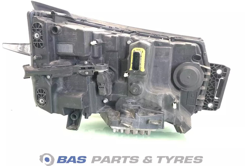Renault T-Serie Evolution - Esituled - Veoauto: pilt 2 Renault T-Serie Evolution - Esituled - Veoauto: pilt 2