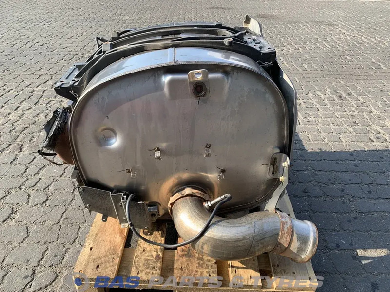 Renault Uitlaatdemper Renault 7422495990 - Summuti - Veoauto: pilt 4 Renault Uitlaatdemper Renault 7422495990 - Summuti - Veoauto: pilt 4