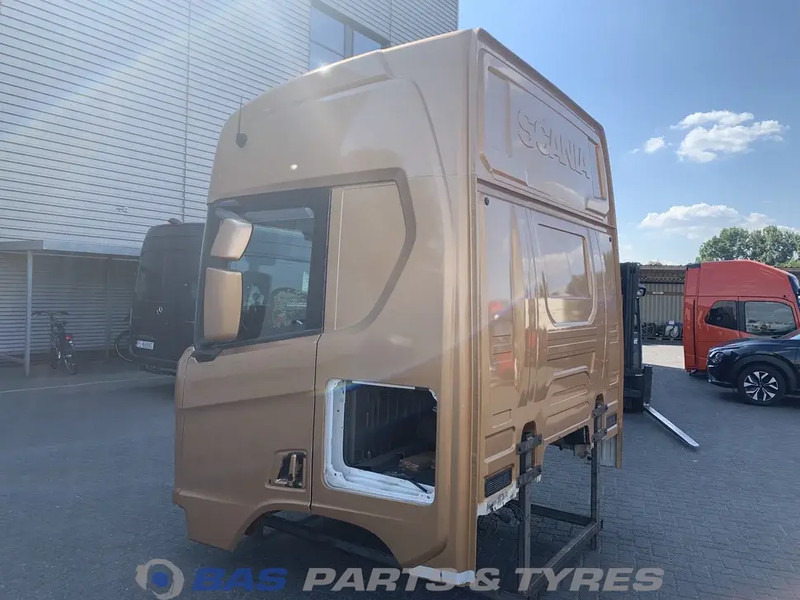 Scania R-Serie NextGen Scania CR-20 Highline L3H2 2044113 - Kabiin ja interjöör - Veoauto: pilt 4 Scania R-Serie NextGen Scania CR-20 Highline L3H2 2044113 - Kabiin ja interjöör - Veoauto: pilt 4