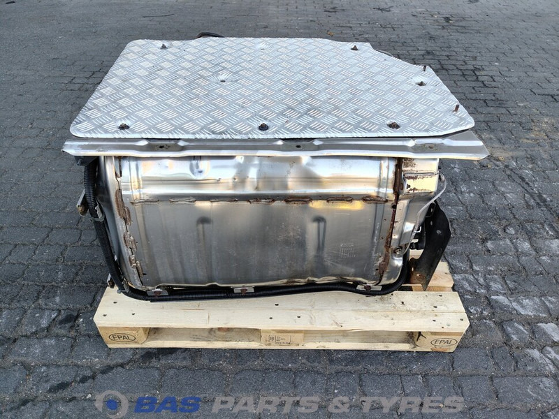 Scania Uitlaatdemper Scania 2539547 - Väljalaskesüsteem - Veoauto: pilt 1 Scania Uitlaatdemper Scania 2539547 - Väljalaskesüsteem - Veoauto: pilt 1