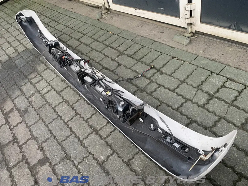 Scania Zonneklep Scania 2312092 - Päikesesirm - Veoauto: pilt 4 Scania Zonneklep Scania 2312092 - Päikesesirm - Veoauto: pilt 4