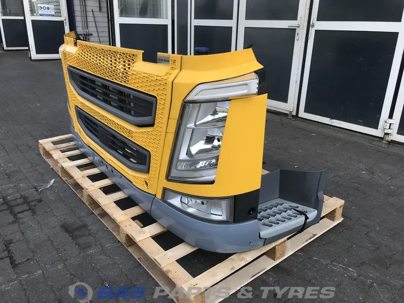 Volvo FH4 - Kaitseraud - Veoauto: pilt 2 Volvo FH4 - Kaitseraud - Veoauto: pilt 2