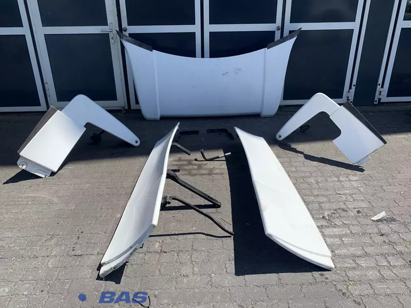 Volvo FH4 - Aerodünaamika/ Spoiler - Veoauto: pilt 1 Volvo FH4 - Aerodünaamika/ Spoiler - Veoauto: pilt 1