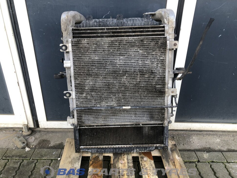 Volvo FL Euro 6 - Radiaator - Veoauto: pilt 2 Volvo FL Euro 6 - Radiaator - Veoauto: pilt 2