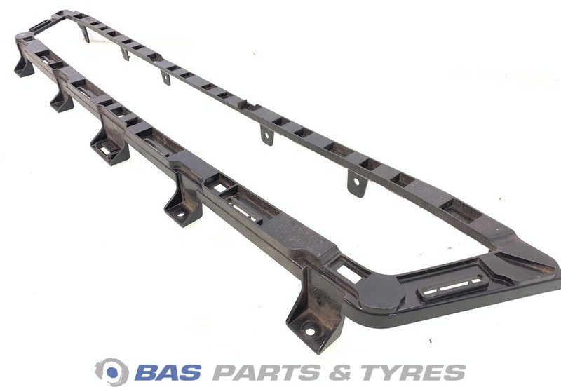 Volvo Grille Volvo 84459359 - Võre - Veoauto: pilt 3 Volvo Grille Volvo 84459359 - Võre - Veoauto: pilt 3