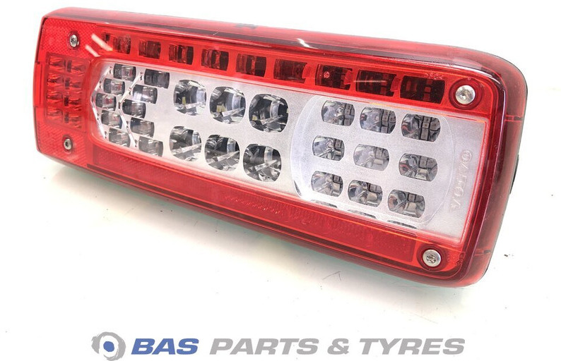 Volvo - Tagatuled - Veoauto: pilt 1 Volvo - Tagatuled - Veoauto: pilt 1