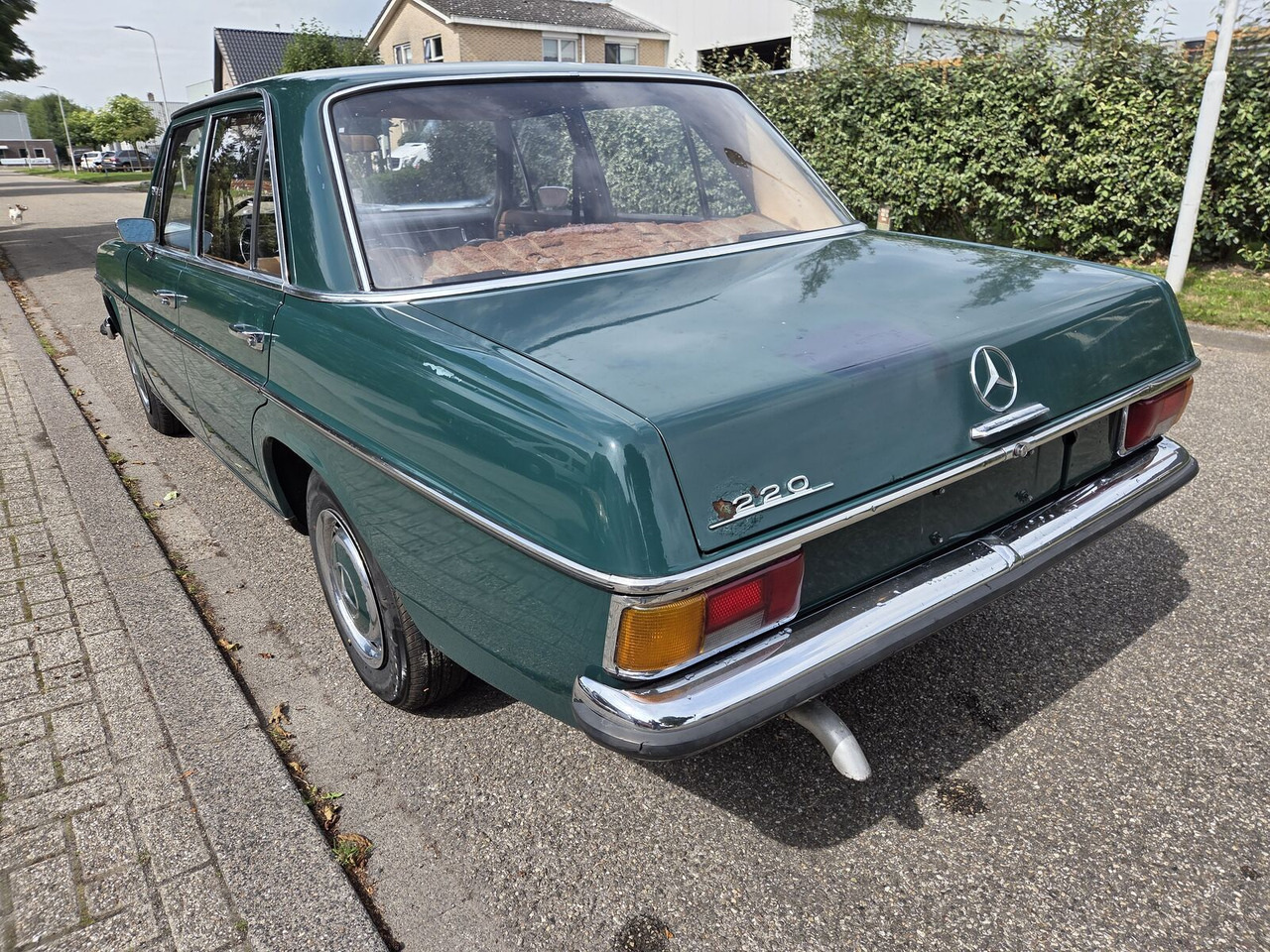 Mercedes-Benz 220 (W115) auto - Auto: pilt 5 Mercedes-Benz 220 (W115) auto - Auto: pilt 5