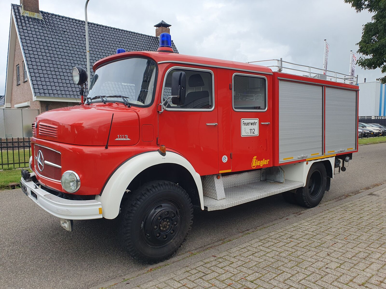 Mercedes-Benz Mercedes LAF 1113 B 4WD | 6-cilinder Turbo (Overland Camper) brandweerwagen - Tuletõrjeauto: pilt 5 Mercedes-Benz Mercedes LAF 1113 B 4WD | 6-cilinder Turbo (Overland Camper) brandweerwagen - Tuletõrjeauto: pilt 5