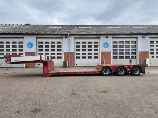 Doll T3L - Sengetrailer - Madal platvormpoolhaagis: pilt 1 Doll T3L - Sengetrailer - Madal platvormpoolhaagis: pilt 1