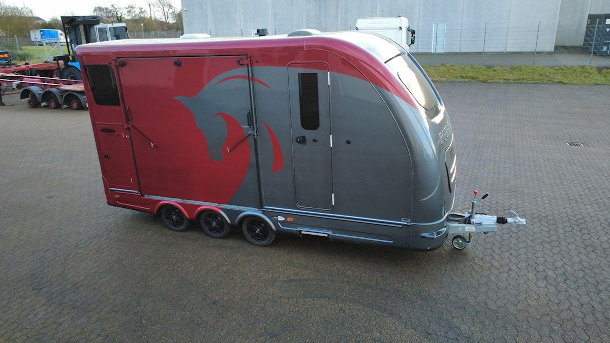 Equi-Trek Star-Treka - Hobutreiler: pilt 4 Equi-Trek Star-Treka - Hobutreiler: pilt 4