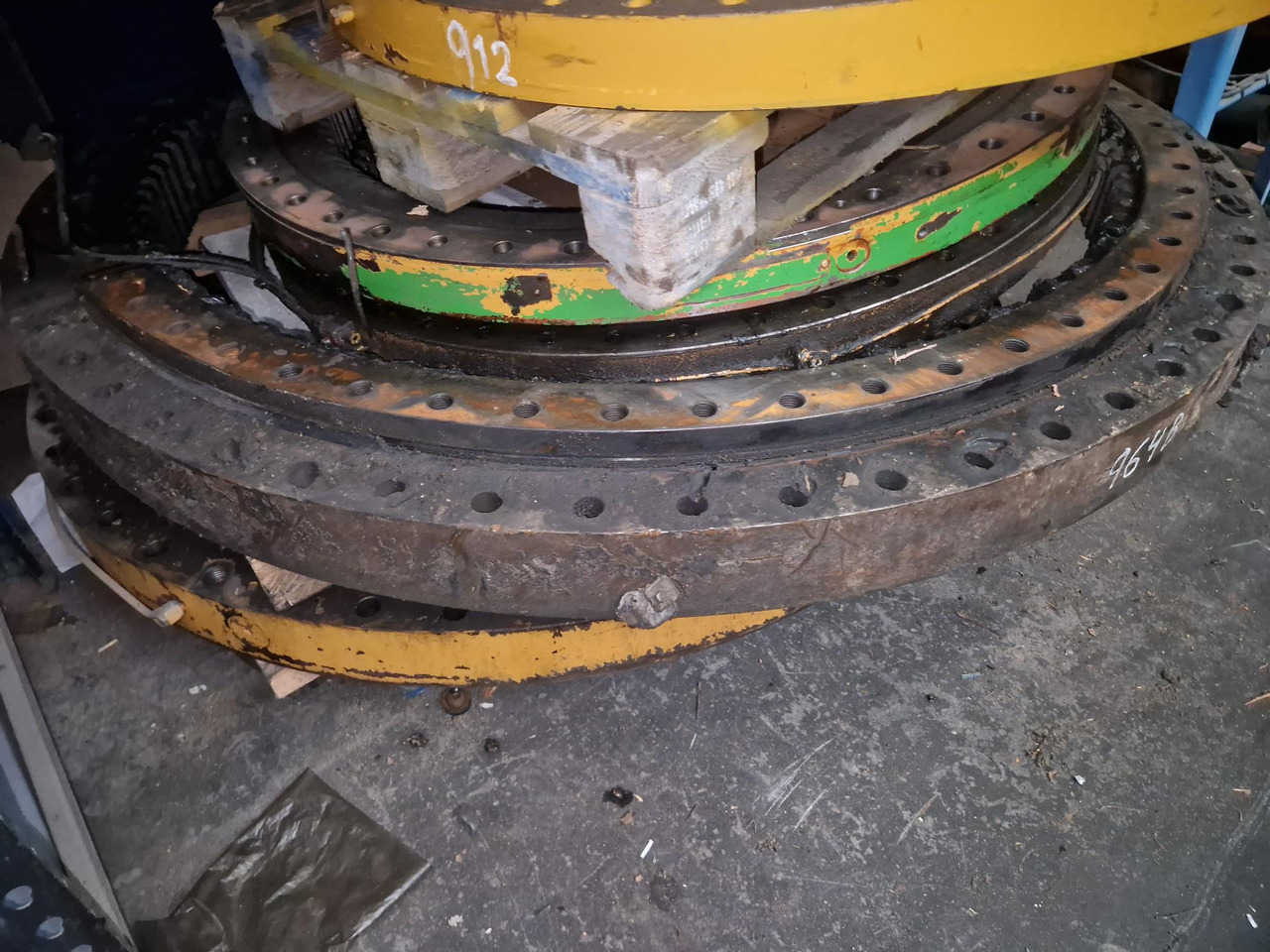 CORONA DE GIRO PARA LIEBHERR R964B LI - Pöördrõngas - Ehitusmasinad: pilt 1 CORONA DE GIRO PARA LIEBHERR R964B LI - Pöördrõngas - Ehitusmasinad: pilt 1
