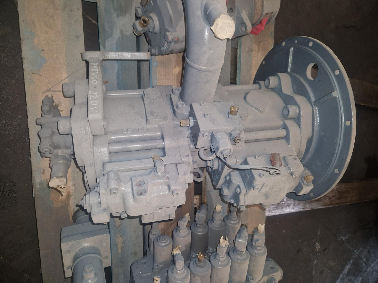 DAEWOO S220LCV  - Hüdrauliline pump - Ehitusmasinad: pilt 3 DAEWOO S220LCV  - Hüdrauliline pump - Ehitusmasinad: pilt 3