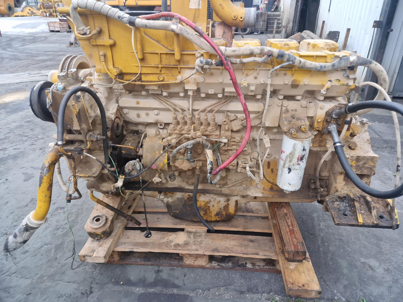 KOMATSU SAA6D 140E-2 - Mootor - Ehitusmasinad: pilt 1 KOMATSU SAA6D 140E-2 - Mootor - Ehitusmasinad: pilt 1