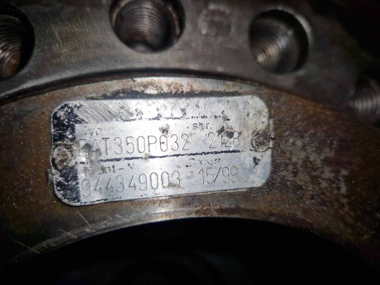 Mando final Liebherr R900B LI FAT350 P032 - Veomootor - Ehitusmasinad: pilt 1 Mando final Liebherr R900B LI FAT350 P032 - Veomootor - Ehitusmasinad: pilt 1