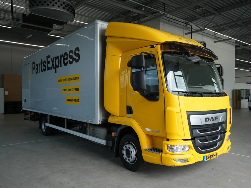 DAF LF 210 FA, 12t, Gesloten Bak, Laadklep 1,5t, Zijdeur, New Apk - Kasti veoauto: pilt 3 DAF LF 210 FA, 12t, Gesloten Bak, Laadklep 1,5t, Zijdeur, New Apk - Kasti veoauto: pilt 3