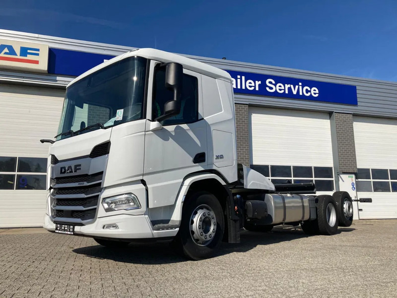 DAF XD 450 FAN CHASSIS SLEEPER CAB PTO STEERING LIFTAXLE 480WB - NEW - Kabiinišassiiga veoauto: pilt 5 DAF XD 450 FAN CHASSIS SLEEPER CAB PTO STEERING LIFTAXLE 480WB - NEW - Kabiinišassiiga veoauto: pilt 5