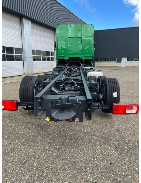 Uus Kabiinišassiiga veoauto DAF XF 480 FAX CHASSIS SLEEPER HIGH CAB PTO ADR, KLASSEN AT+FL+EX2/3*, - NEW: pilt 9 Uus Kabiinišassiiga veoauto DAF XF 480 FAX CHASSIS SLEEPER HIGH CAB PTO ADR, KLASSEN AT+FL+EX2/3*, - NEW: pilt 9