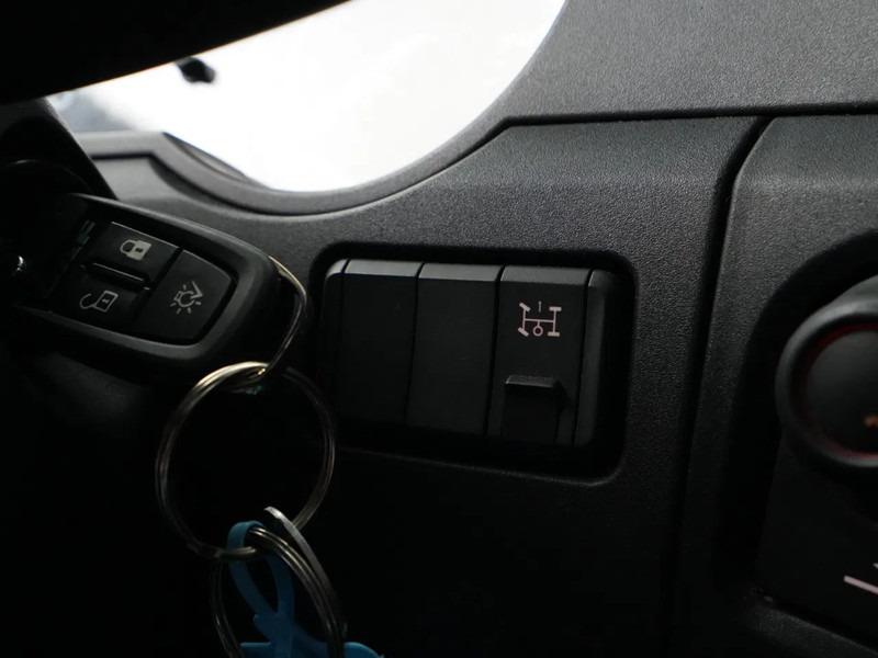 Sadulveok DAF XF 480 FT Super Space Cab, PTO Prep: pilt 19 Sadulveok DAF XF 480 FT Super Space Cab, PTO Prep: pilt 19