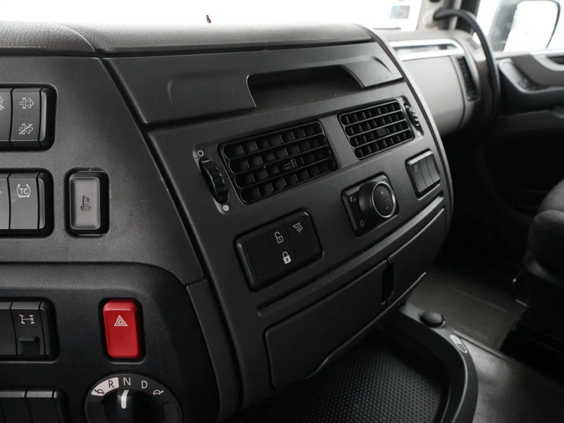 Sadulveok DAF XF 480 FT Super Space Cab, PTO Prep: pilt 20 Sadulveok DAF XF 480 FT Super Space Cab, PTO Prep: pilt 20