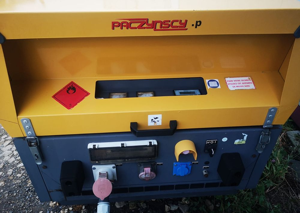 Agregat prądotwórczy Atlas Copco QAX 20 2005 Agregat (Genrtator) prądotwórczy Atlas Copco - Generaatorikomplekt: pilt 3 Agregat prądotwórczy Atlas Copco QAX 20 2005 Agregat (Genrtator) prądotwórczy Atlas Copco - Generaatorikomplekt: pilt 3