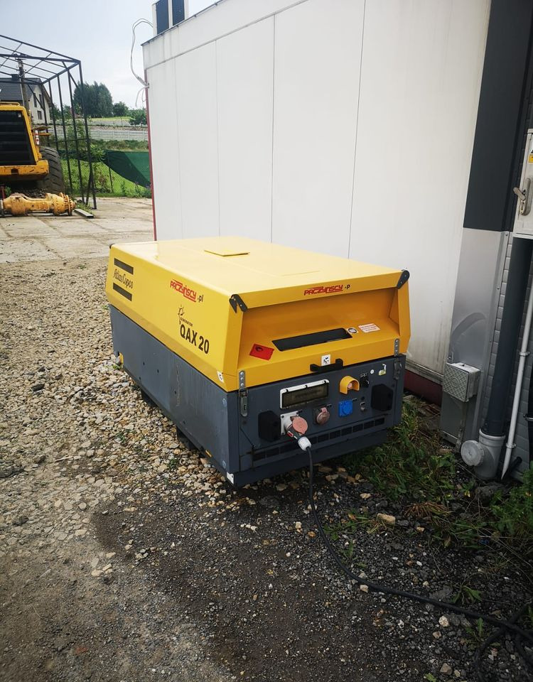 Agregat prądotwórczy Atlas Copco QAX 20 2005 Agregat (Genrtator) prądotwórczy Atlas Copco - Generaatorikomplekt: pilt 2 Agregat prądotwórczy Atlas Copco QAX 20 2005 Agregat (Genrtator) prądotwórczy Atlas Copco - Generaatorikomplekt: pilt 2