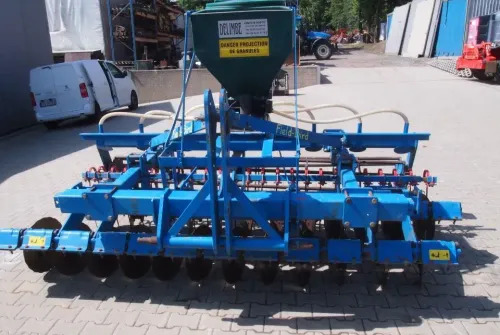 Agregat uprawowo-siewny Rabe Werk 2011 3m brona talerzowa z siewnikiem do poplonów - Kombain-külvimasin: pilt 4 Agregat uprawowo-siewny Rabe Werk 2011 3m brona talerzowa z siewnikiem do poplonów - Kombain-külvimasin: pilt 4