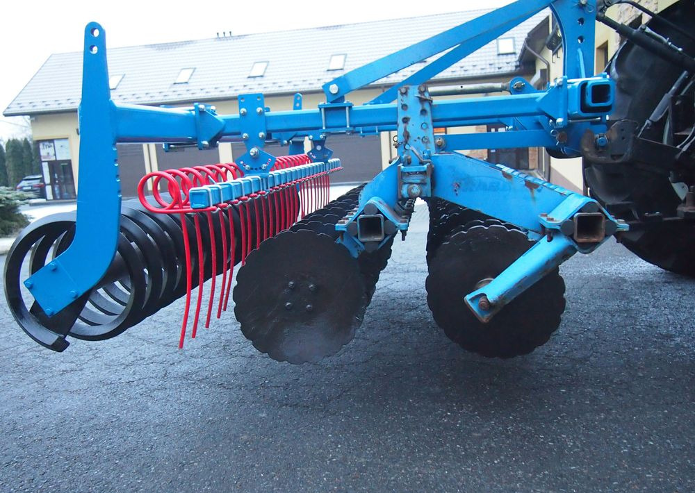 Brona talerzowa Rabe Werk RABE WERK Fielo biro 3000 2006 Brona talerzowa RABE - Ketasäke: pilt 5 Brona talerzowa Rabe Werk RABE WERK Fielo biro 3000 2006 Brona talerzowa RABE - Ketasäke: pilt 5