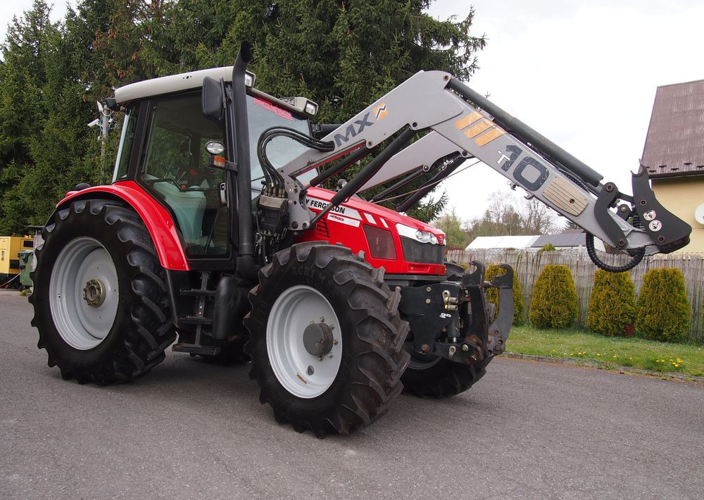 Ciągnik Massey Ferguson MF 6455 Dyna6 2013 Ciągnik rolniczy Massey Ferguson z Ładowaczem i TUZ-em - Traktor: pilt 1 Ciągnik Massey Ferguson MF 6455 Dyna6 2013 Ciągnik rolniczy Massey Ferguson z Ładowaczem i TUZ-em - Traktor: pilt 1