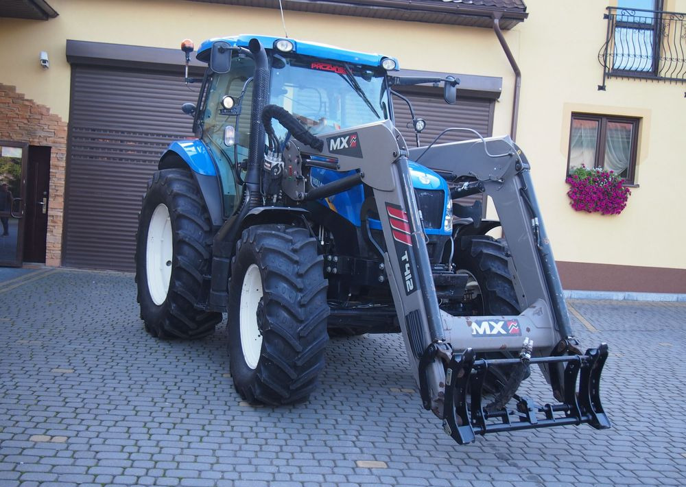Ciągnik New Holland NH T6.140 2016 New Holland z Ładowaczem czołowym TUR - Traktor: pilt 5 Ciągnik New Holland NH T6.140 2016 New Holland z Ładowaczem czołowym TUR - Traktor: pilt 5