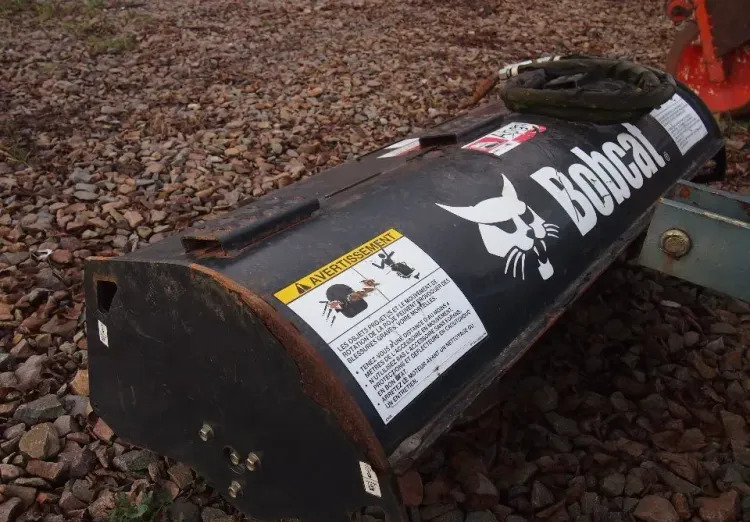 Glebogryzarka 2010 do BOBCATA - Mullafrees: pilt 5 Glebogryzarka 2010 do BOBCATA - Mullafrees: pilt 5