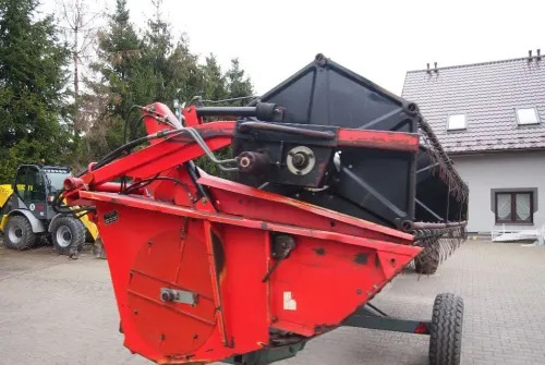 Heder Massey Ferguson Szerokość 5m pasuje do 32, 34, 36, 38, 42, 7254, 7272, 7278 - Kombaini päis: pilt 4 Heder Massey Ferguson Szerokość 5m pasuje do 32, 34, 36, 38, 42, 7254, 7272, 7278 - Kombaini päis: pilt 4