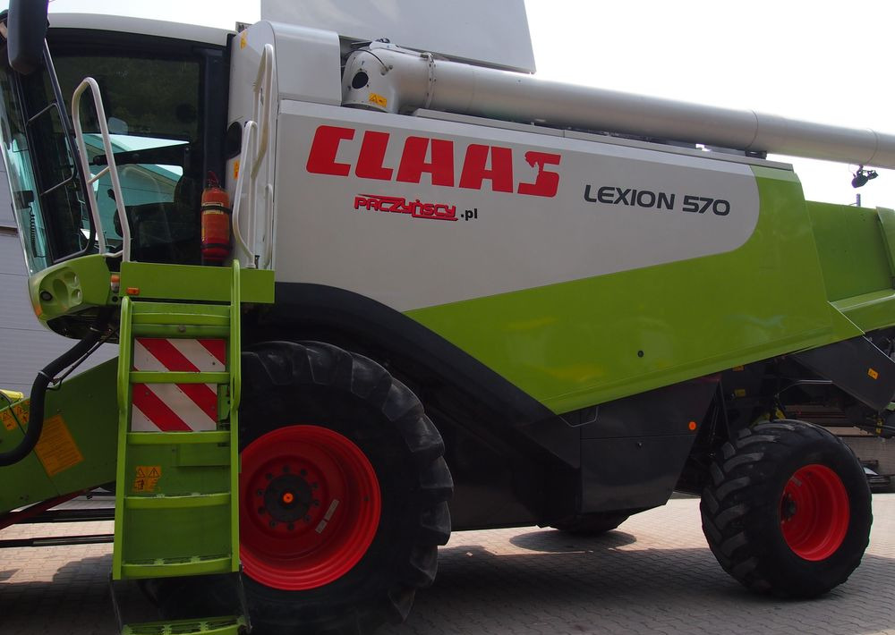 Kombajn zbożawy Claas Lexon 570 Kombajn zbożowy CLAAS LEXION 570+ heder VARIO 7,5m - Kombain: pilt 4 Kombajn zbożawy Claas Lexon 570 Kombajn zbożowy CLAAS LEXION 570+ heder VARIO 7,5m - Kombain: pilt 4
