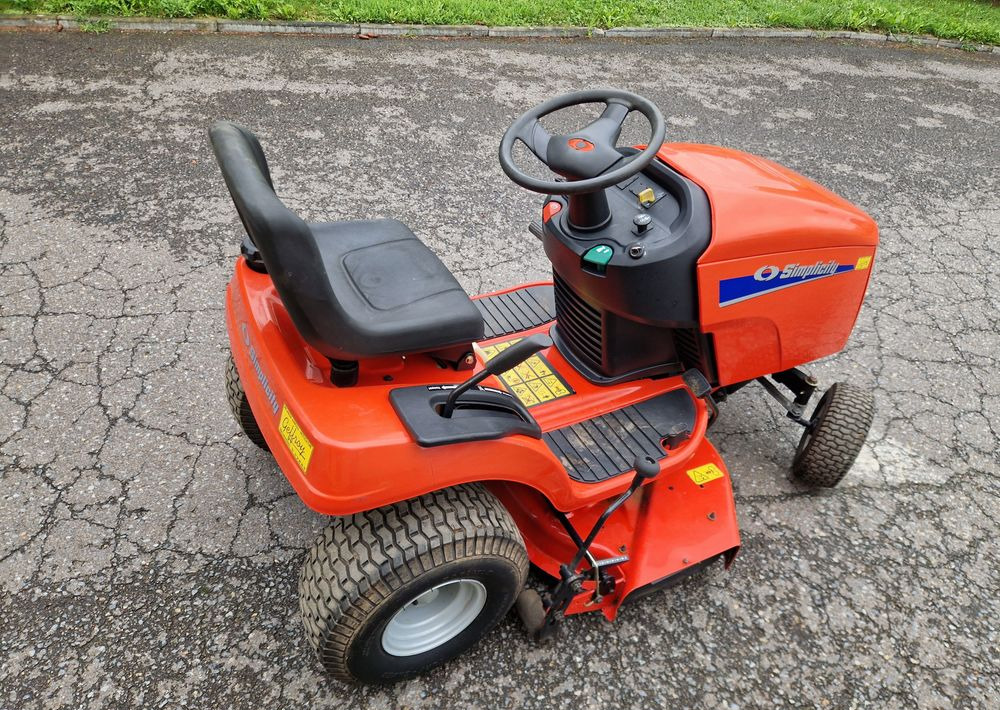 Kosiarka traktorek Simplicity Regent 18,5 Kosiarka Simplicity - Muruniiduk: pilt 4 Kosiarka traktorek Simplicity Regent 18,5 Kosiarka Simplicity - Muruniiduk: pilt 4