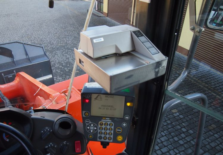 Rataslaadur Ładowarka Hitachi ZW250 2010 Ładowarka Hitachi Waga, Centralne smarowanie: pilt 8