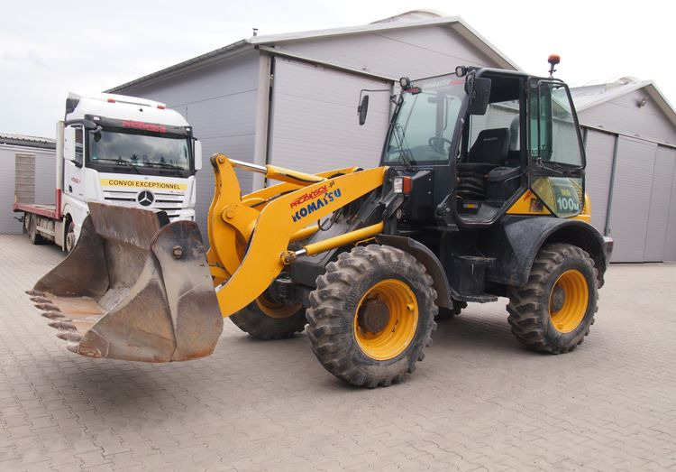 Ładowarka Komatsu WA100-6 2012 Ładowarka Komatsu WA 100-6 - Rataslaadur: pilt 4 Ładowarka Komatsu WA100-6 2012 Ładowarka Komatsu WA 100-6 - Rataslaadur: pilt 4