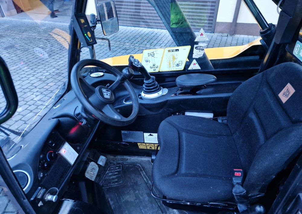 Ładowarka teleskopowa JCB 516-40 2017 Ładowarka teleskopowa JCB - Teleskooplaadur: pilt 3 Ładowarka teleskopowa JCB 516-40 2017 Ładowarka teleskopowa JCB - Teleskooplaadur: pilt 3