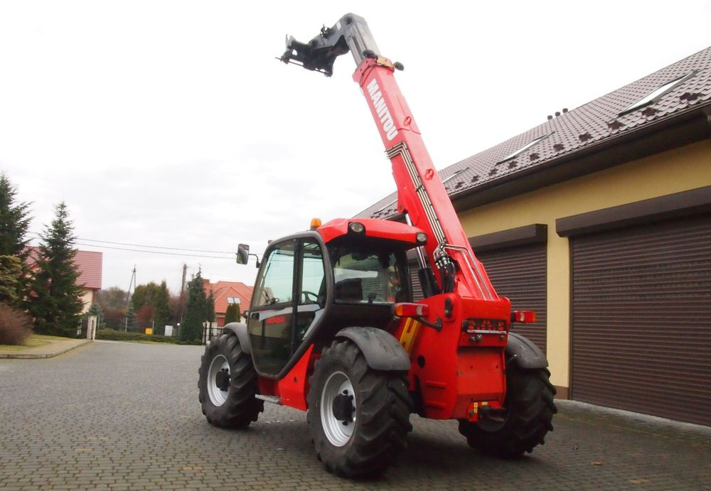 Ładowarka teleskopowa Manitou MLT 735-120LSU 2012 Manitou Silnik Mercedes - Teleskooplaadur: pilt 3 Ładowarka teleskopowa Manitou MLT 735-120LSU 2012 Manitou Silnik Mercedes - Teleskooplaadur: pilt 3