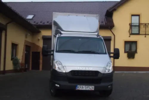 Samochód Iveco Daily 35c21 2012 DMC 3,5T DOKA dubel kabina - Tent tarbesõiduk, Meeskonnaauto: pilt 4 Samochód Iveco Daily 35c21 2012 DMC 3,5T DOKA dubel kabina - Tent tarbesõiduk, Meeskonnaauto: pilt 4