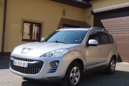 Samochód Peugeot 4007 2,2 HDI 7-osobowy 2009 Peugot 4007 7-osobowy 4x4 - Auto: pilt 1 Samochód Peugeot 4007 2,2 HDI 7-osobowy 2009 Peugot 4007 7-osobowy 4x4 - Auto: pilt 1