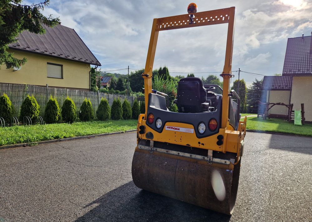 Walec Hamm HD14VV 2014 Walec HAMM HD 14VV silnik KUBOTA - Rullija: pilt 5 Walec Hamm HD14VV 2014 Walec HAMM HD 14VV silnik KUBOTA - Rullija: pilt 5